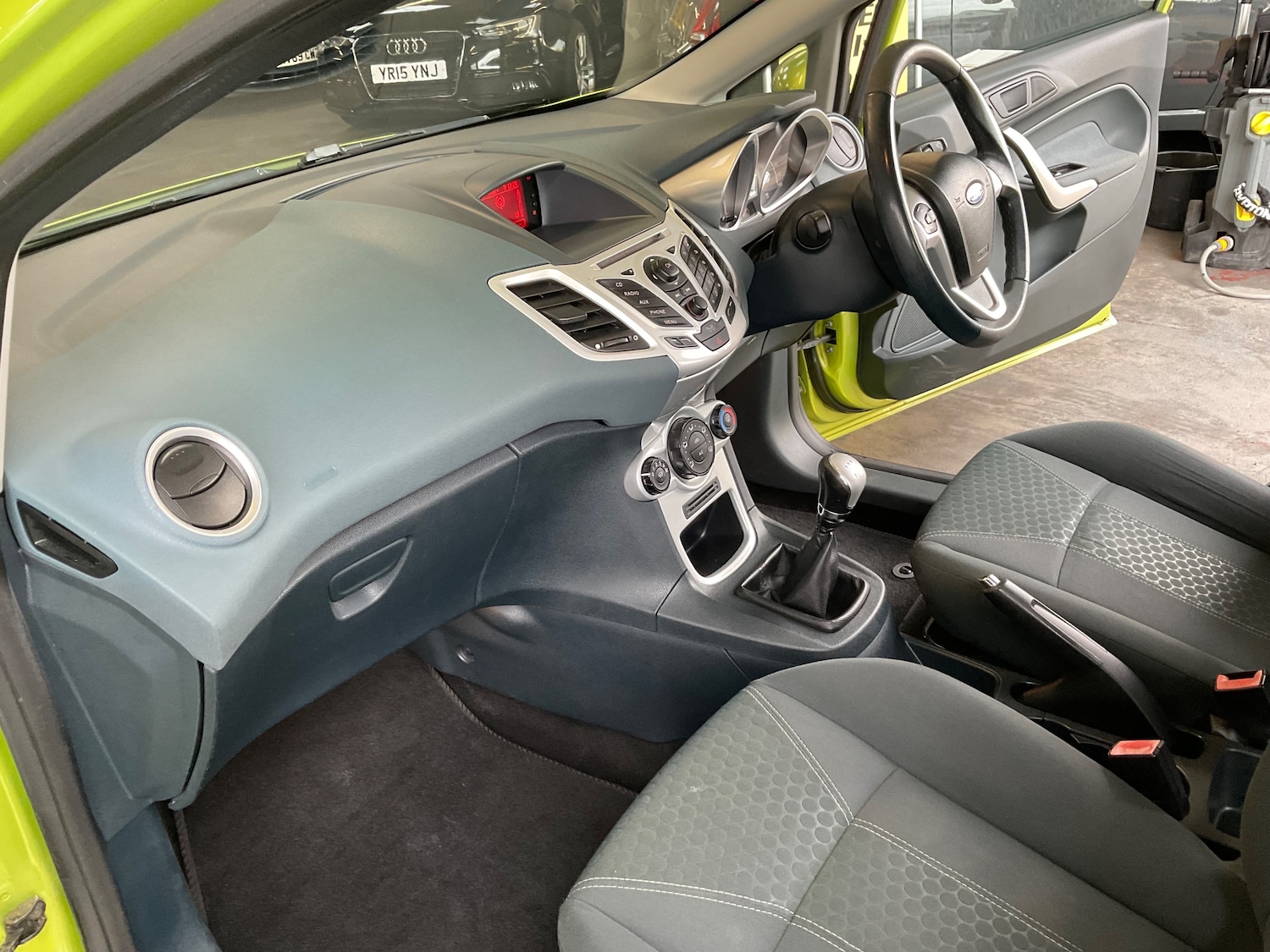 Used Ford Fiesta 2009 for sale - 76477460: Photo 44