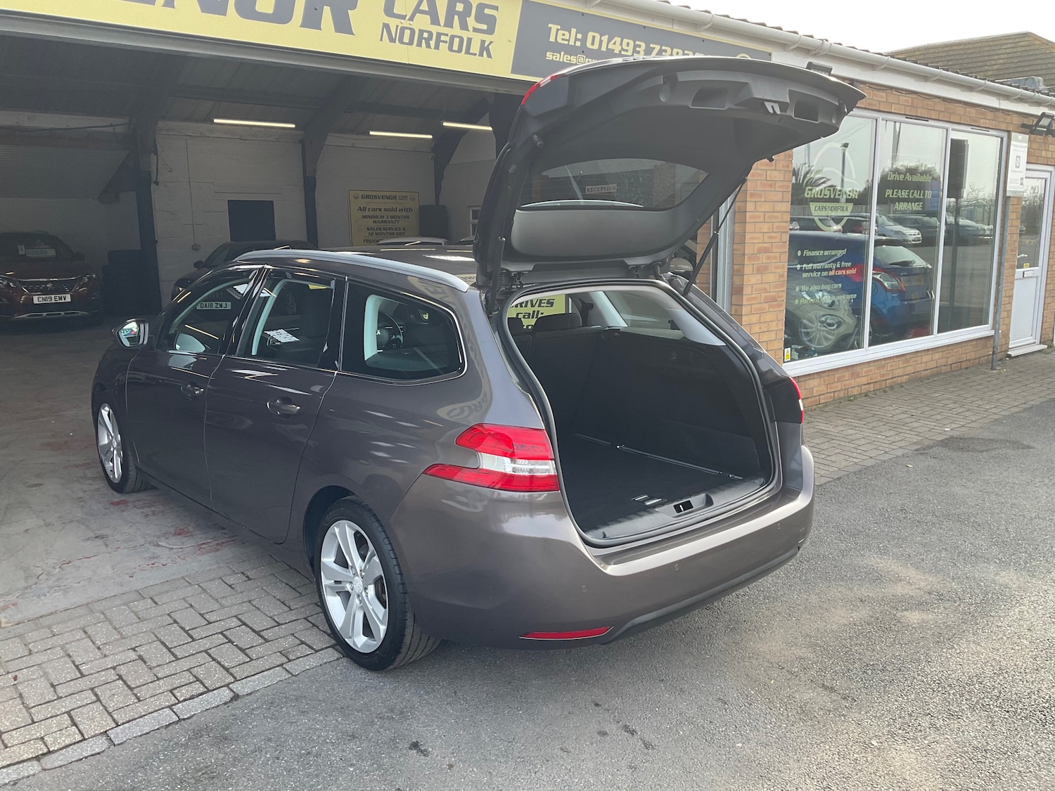 Used Peugeot 308 SW for sale - 77919090: Photo 18