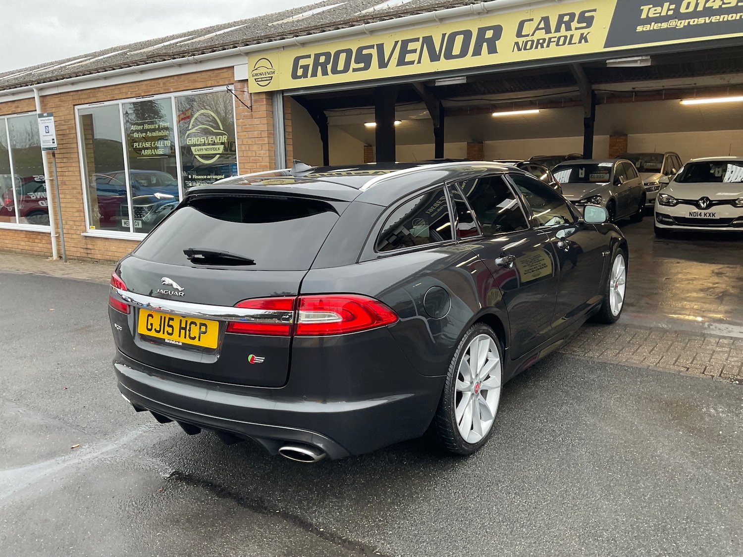 Used Jaguar XF 2015 for sale - 76892355: Photo 14