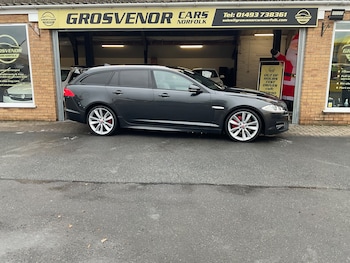 Used Jaguar XF 2015 for sale - 76892355: Photo