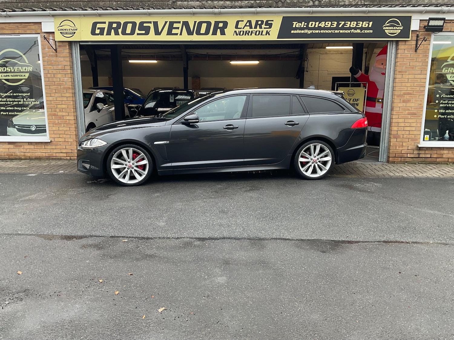 Used Jaguar XF 2015 for sale - 76892355: Photo 3