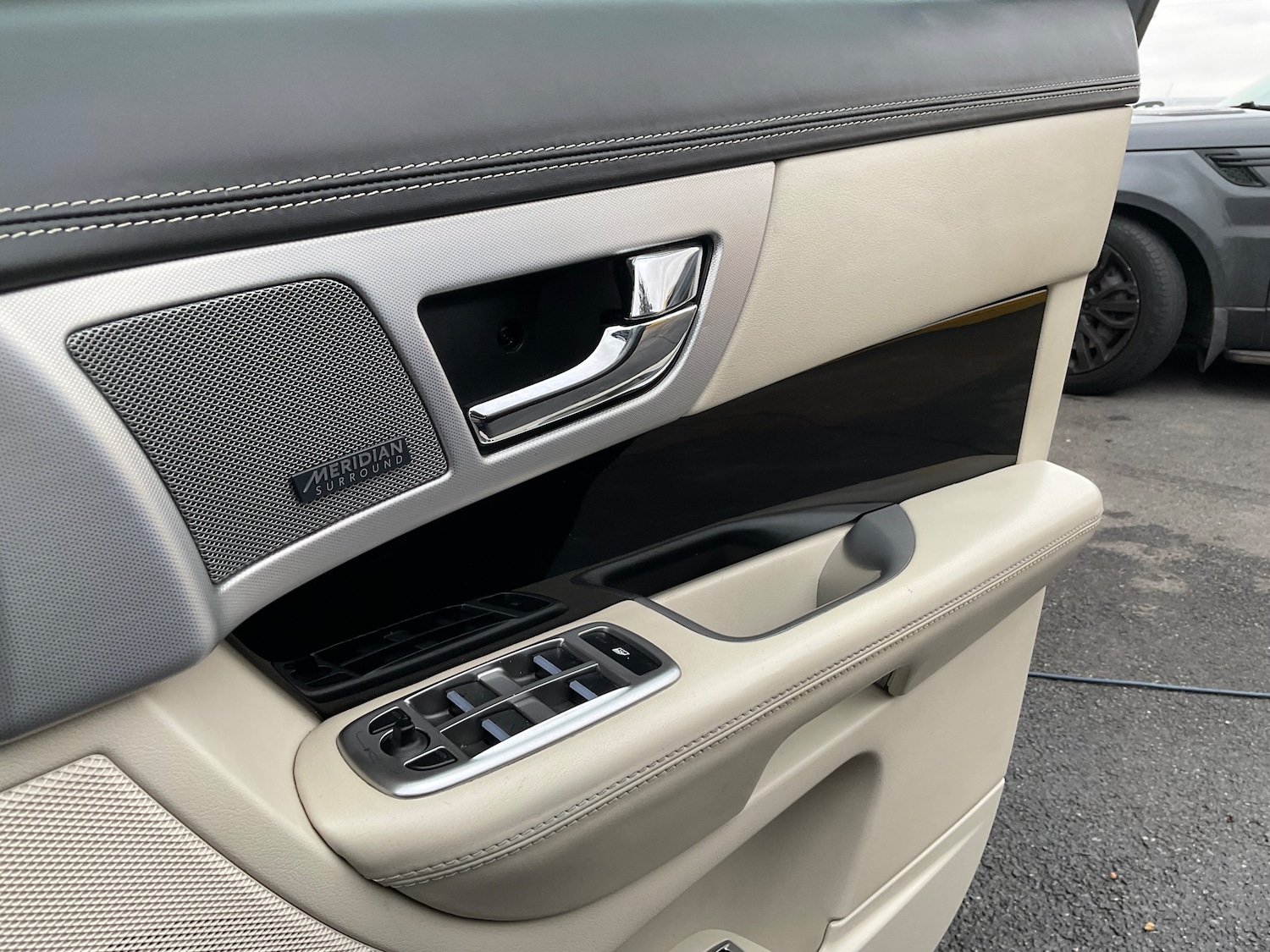 Used Jaguar XF 2015 for sale - 76892355: Photo 54