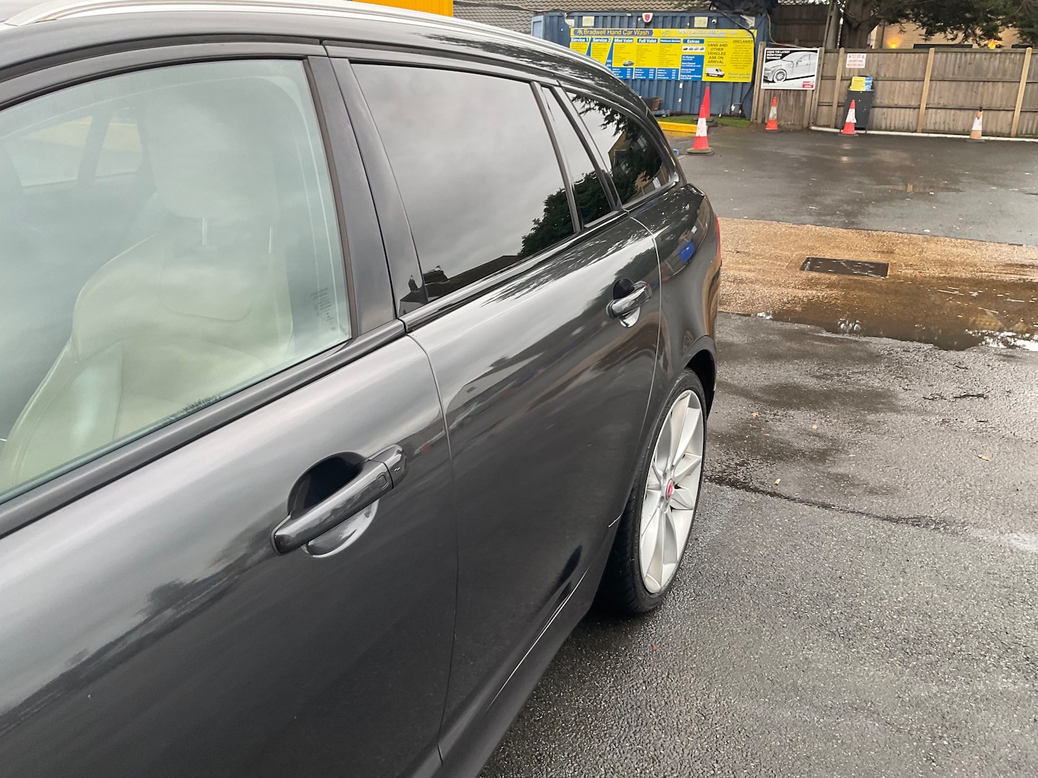 Used Jaguar XF 2015 for sale - 76892355: Photo 74