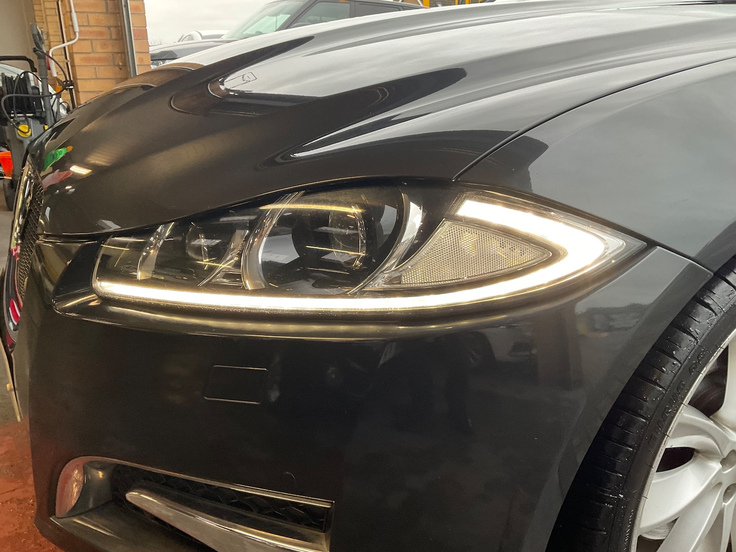 Used Jaguar XF 2015 for sale - 76892355: Photo 82