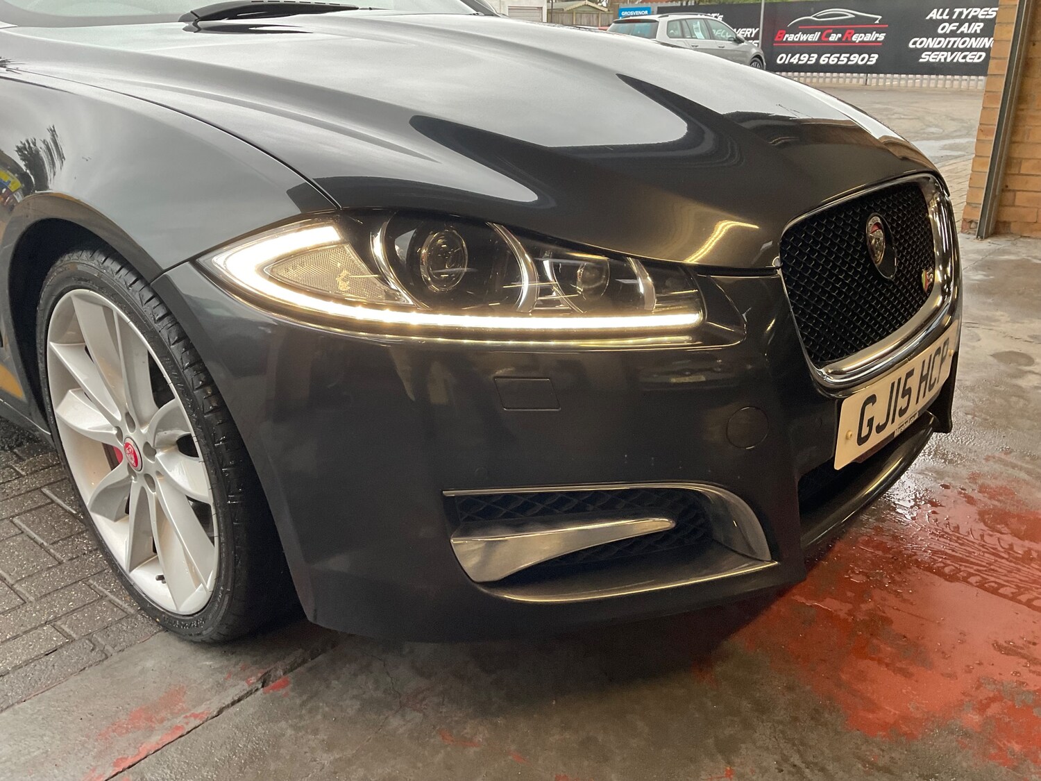 Used Jaguar XF 2015 for sale - 76892355: Photo 88