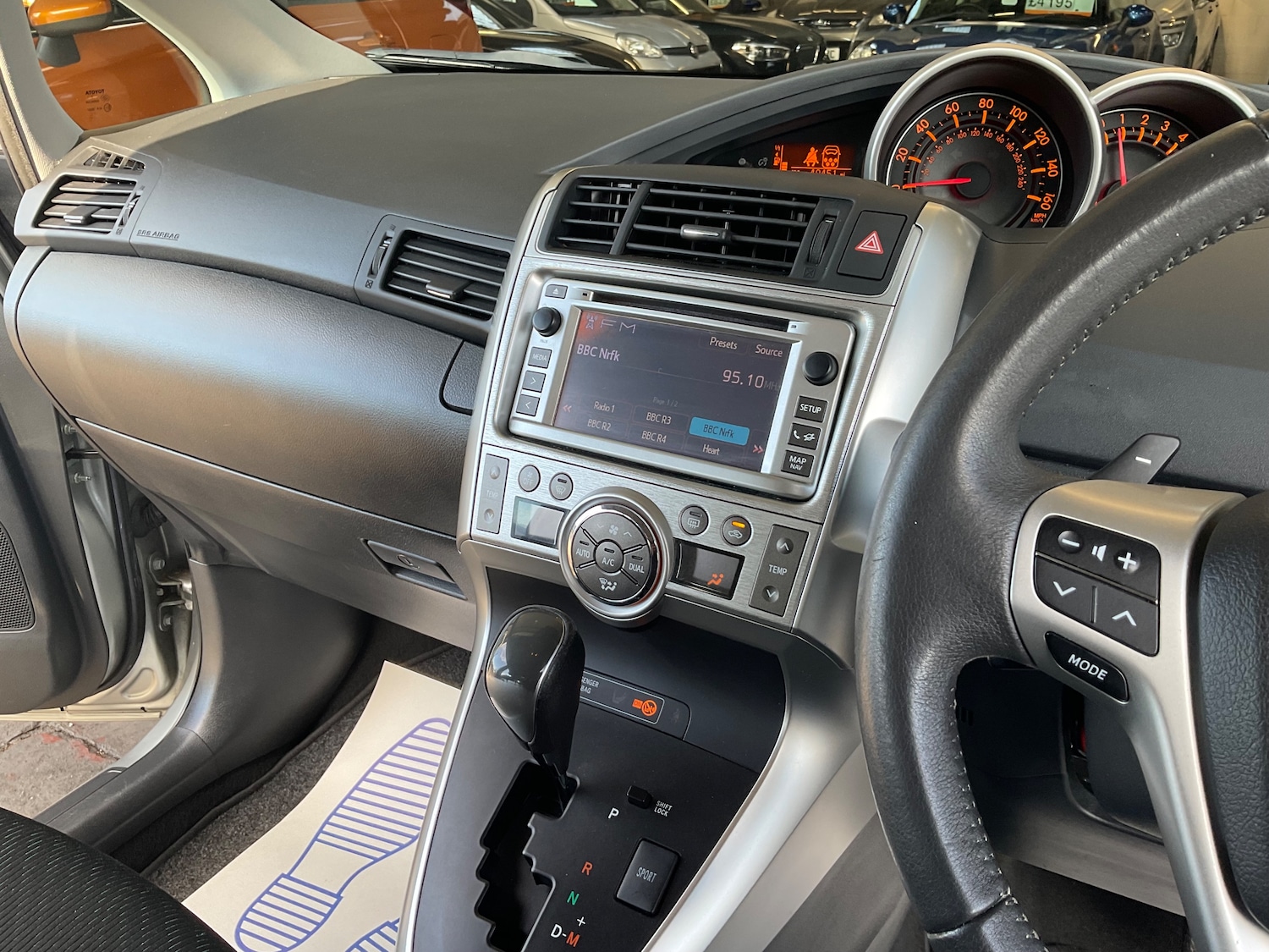 Used Toyota Verso 2012 for sale - 76090047: Photo 46