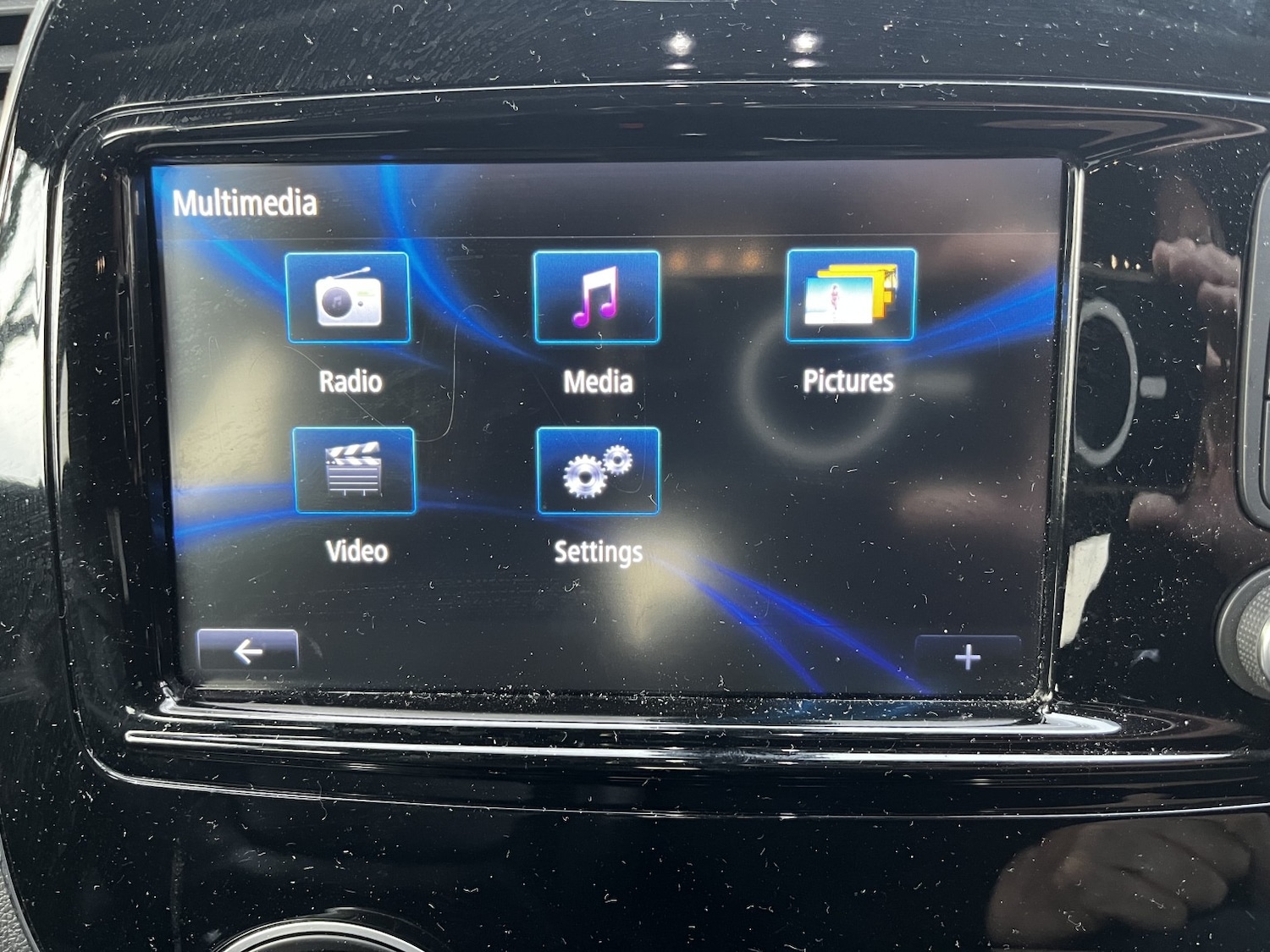 Used Renault Captur 2017 for sale - 77766534: Photo 32