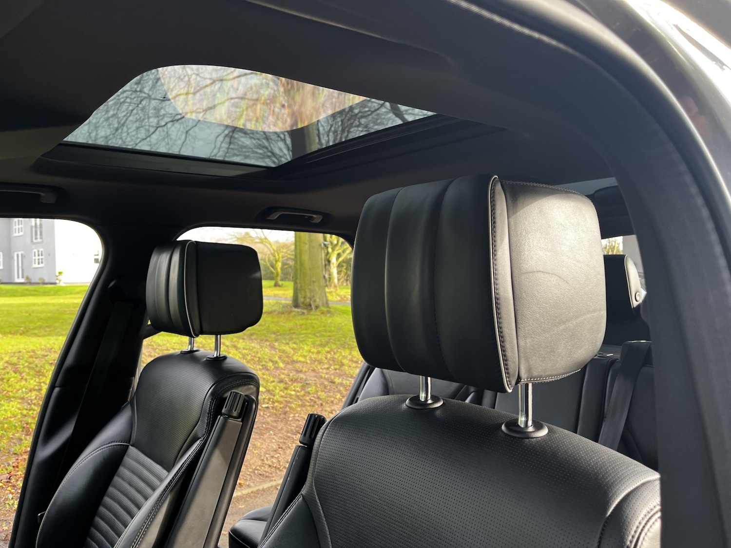 Used Land Rover Discovery 2019 for sale - 76751783: Photo 25