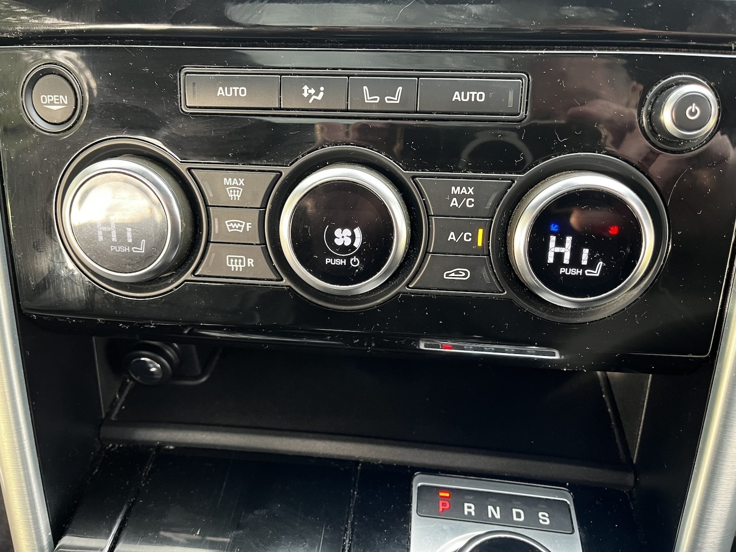 Used Land Rover Discovery 2019 for sale - 76751783: Photo 42