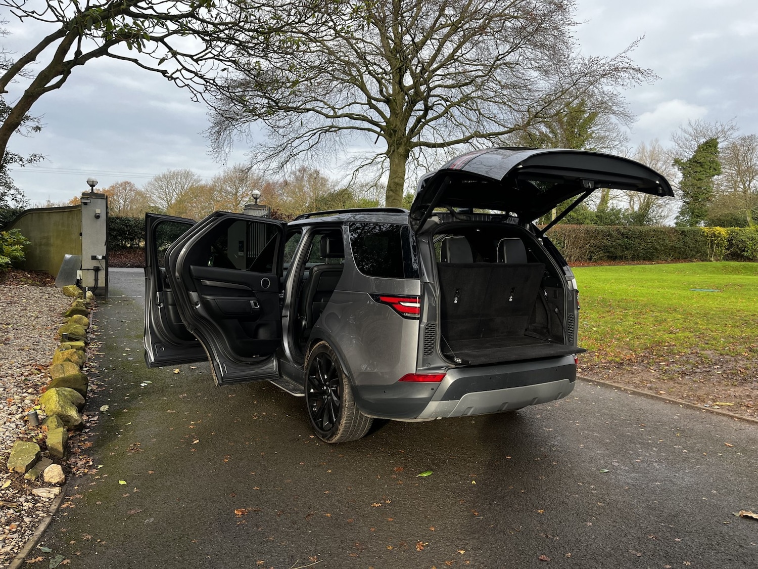 Used Land Rover Discovery 2019 for sale - 76751783: Photo 49