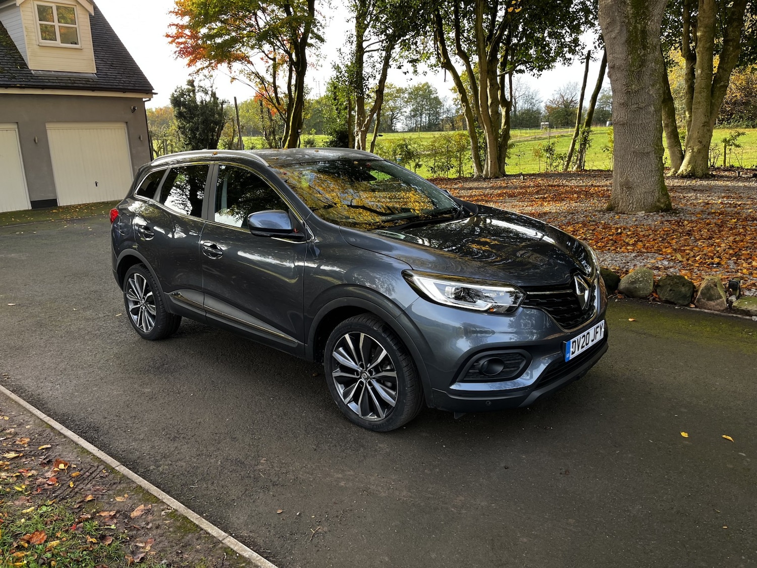Used Renault Kadjar 2020 for sale - 76407524: Photo 2
