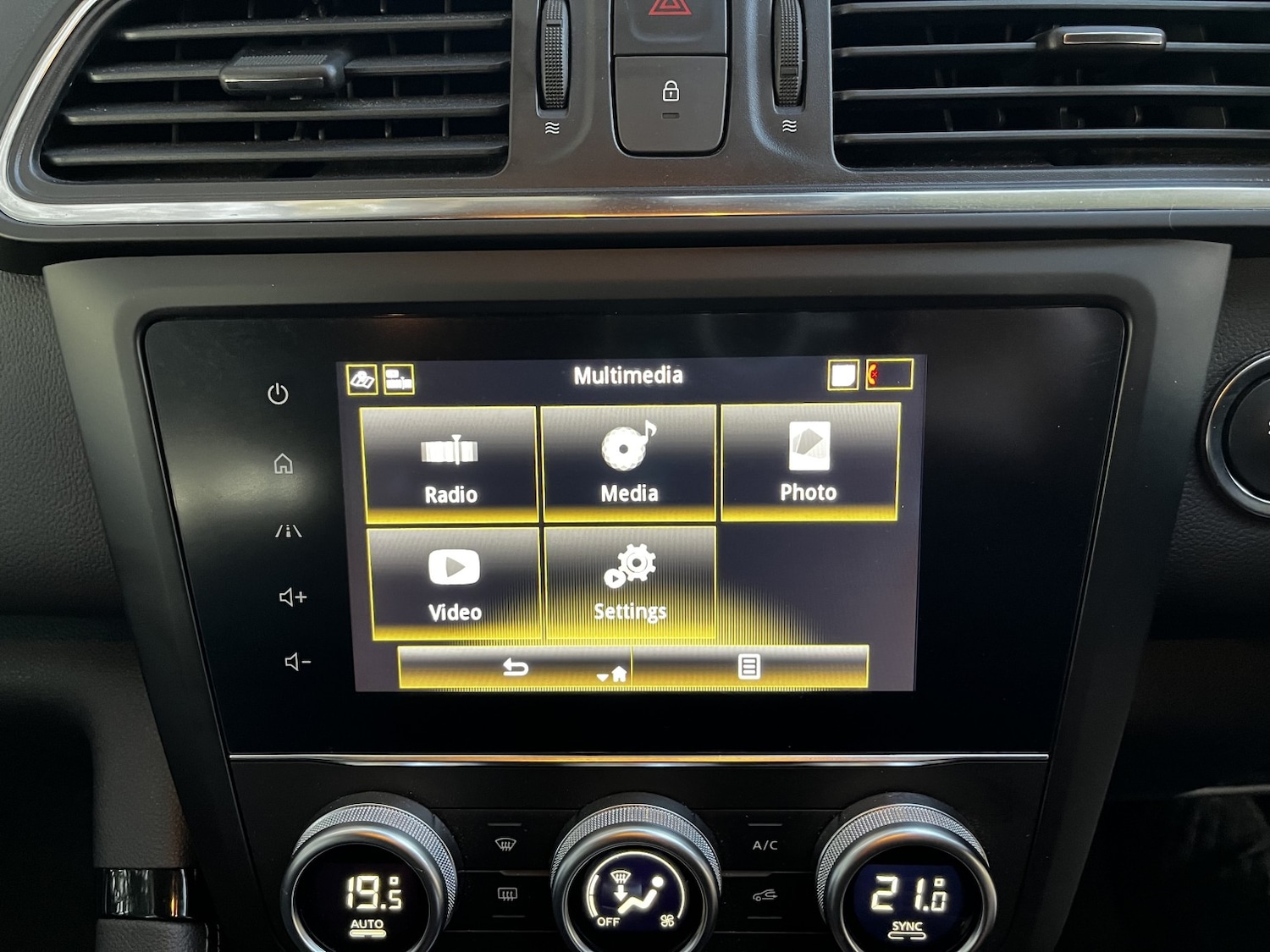 Used Renault Kadjar 2020 for sale - 76407524: Photo 30