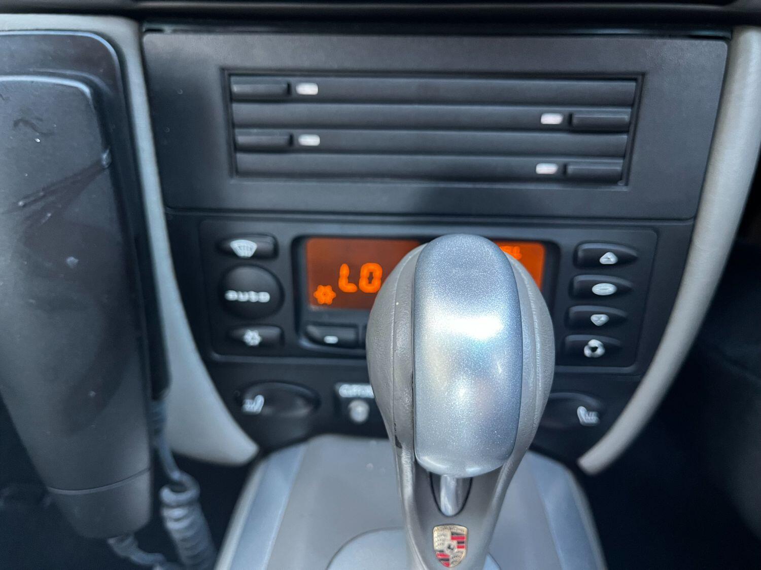 Used Porsche 911 2004 for sale - 76794641: Photo 22