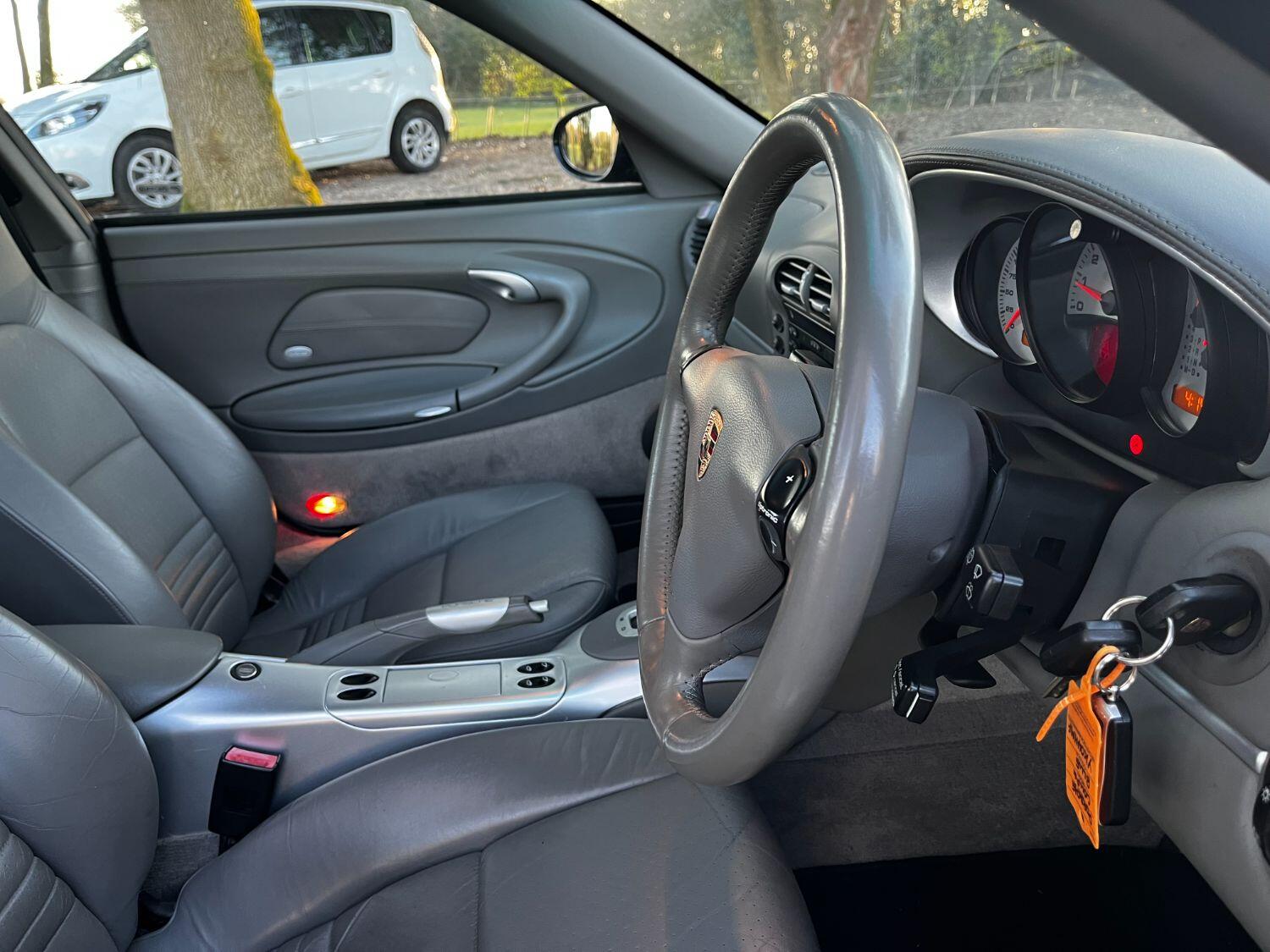 Used Porsche 911 2004 for sale - 76794641: Photo 27