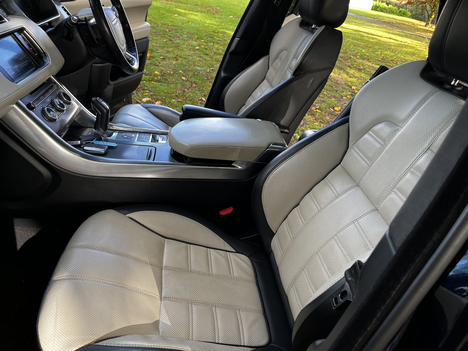 Used Land Rover Range Rover Sport 2014 for sale - 76769686: Photo 15