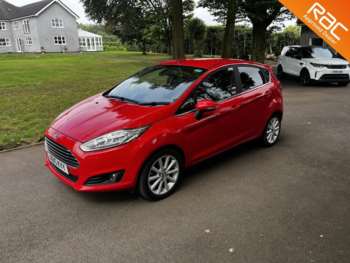2015 (15) - 1.0 T EcoBoost Titanium,with air con,service history,px to clear 5-Door