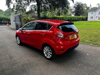 Used Ford Fiesta 2015 for sale - 75349321: Photo