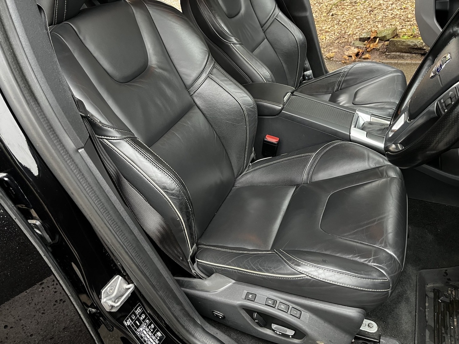 Used Volvo XC60 2017 for sale - 77453428: Photo 10