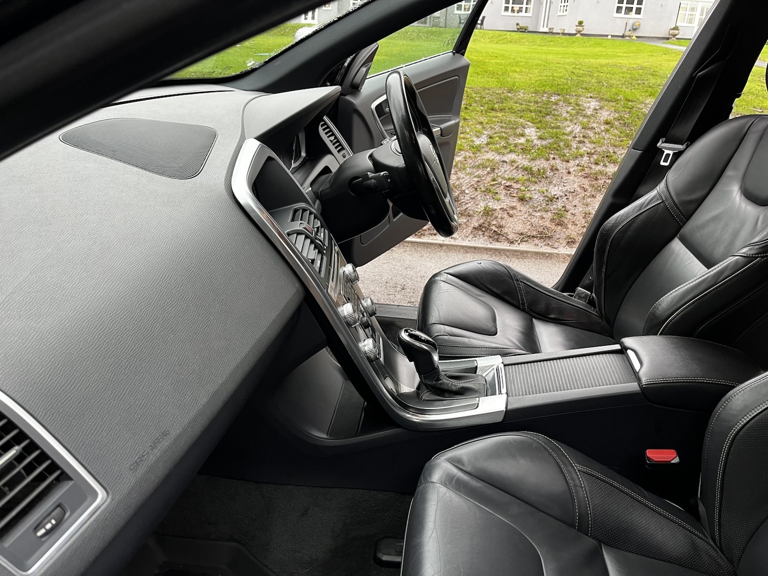 Used Volvo XC60 2017 for sale - 77453428: Photo 20