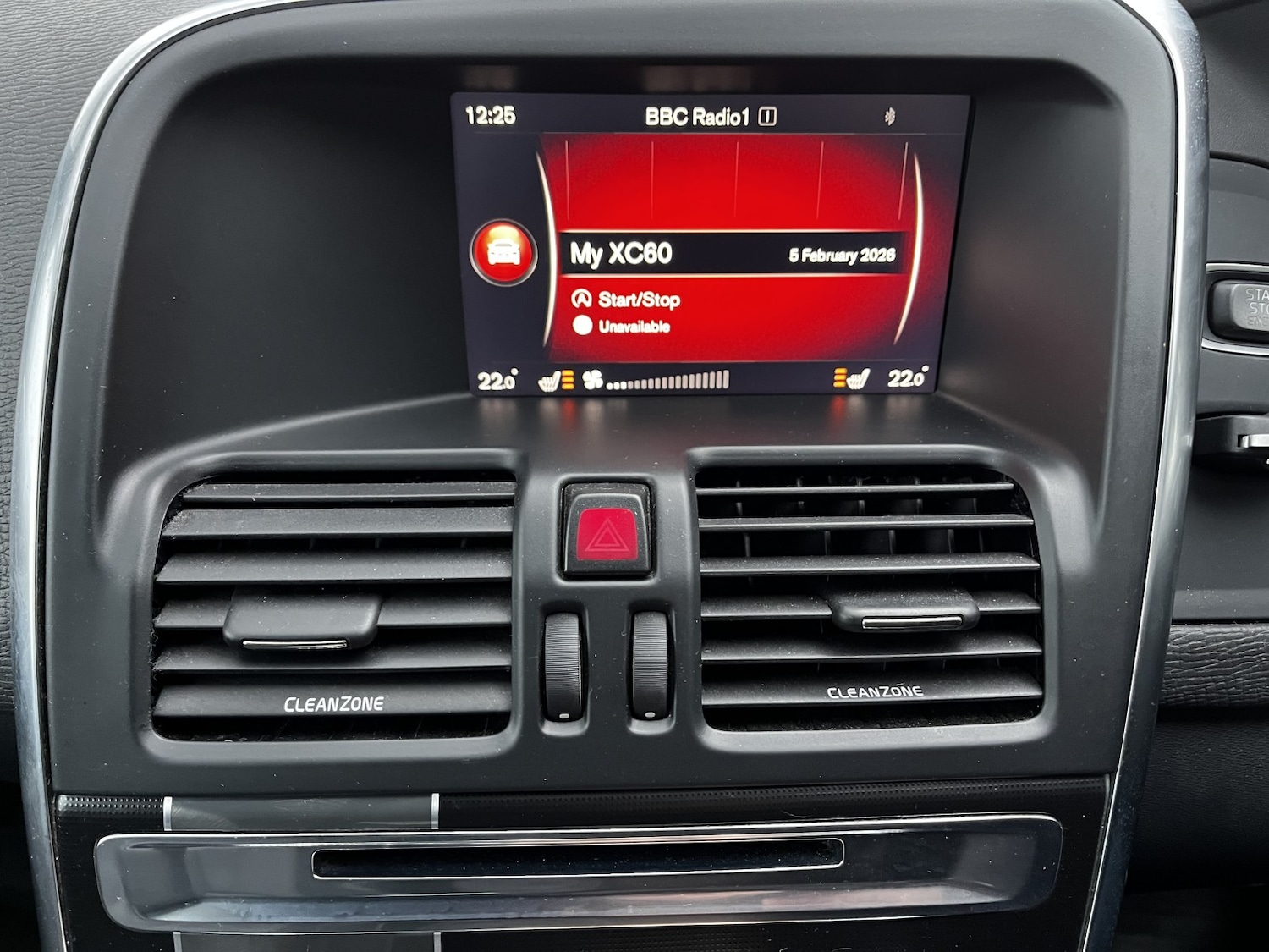 Used Volvo XC60 2017 for sale - 77453428: Photo 26