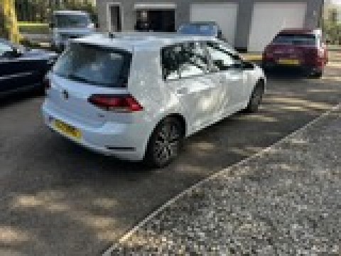Used Volkswagen Golf 2017 for sale - 77977008: Photo 3