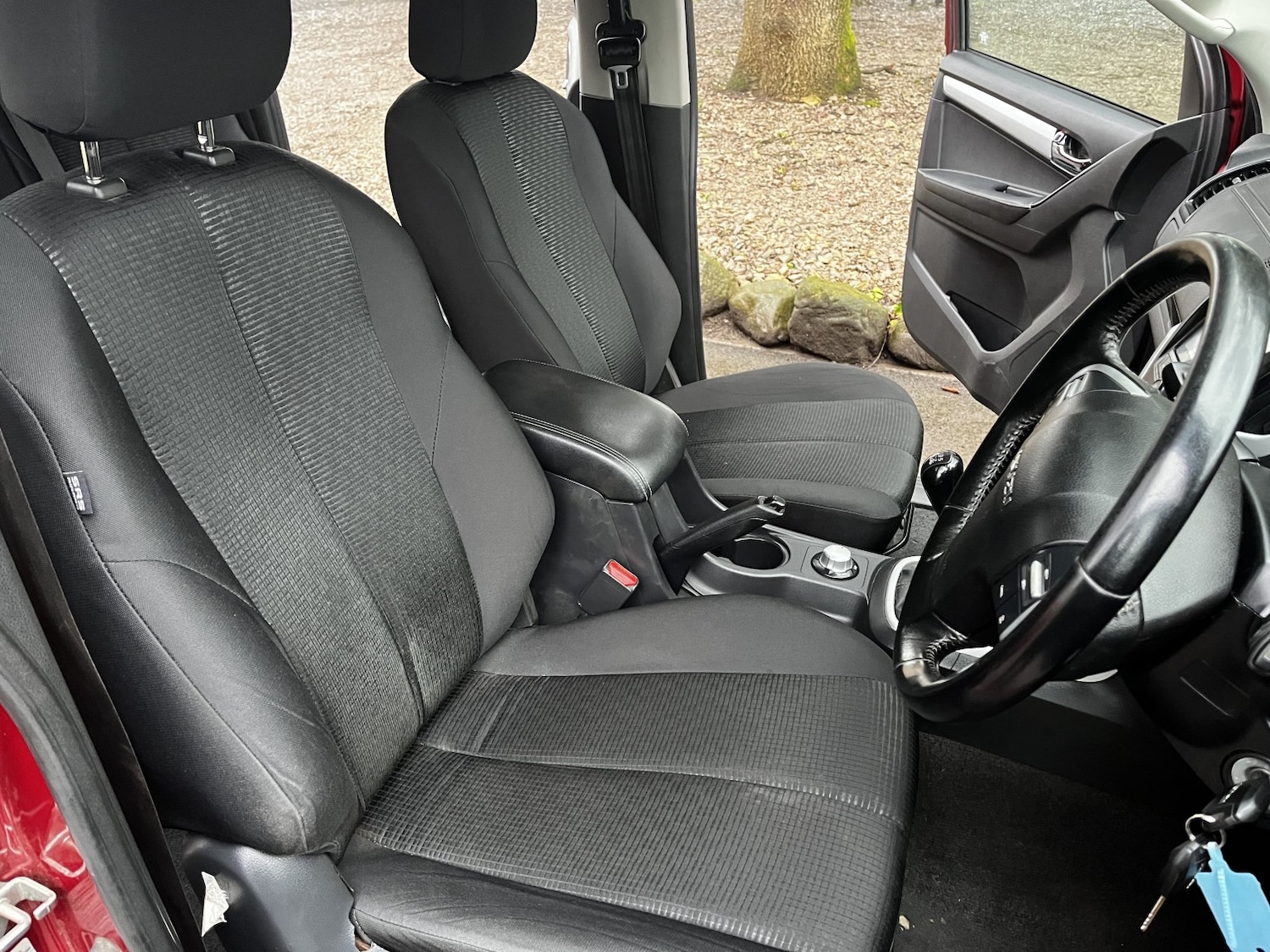 Used Isuzu D-Max 2018 for sale - 77385192: Photo 11