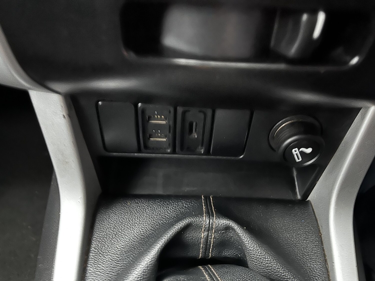 Used Isuzu D-Max 2018 for sale - 77385192: Photo 30