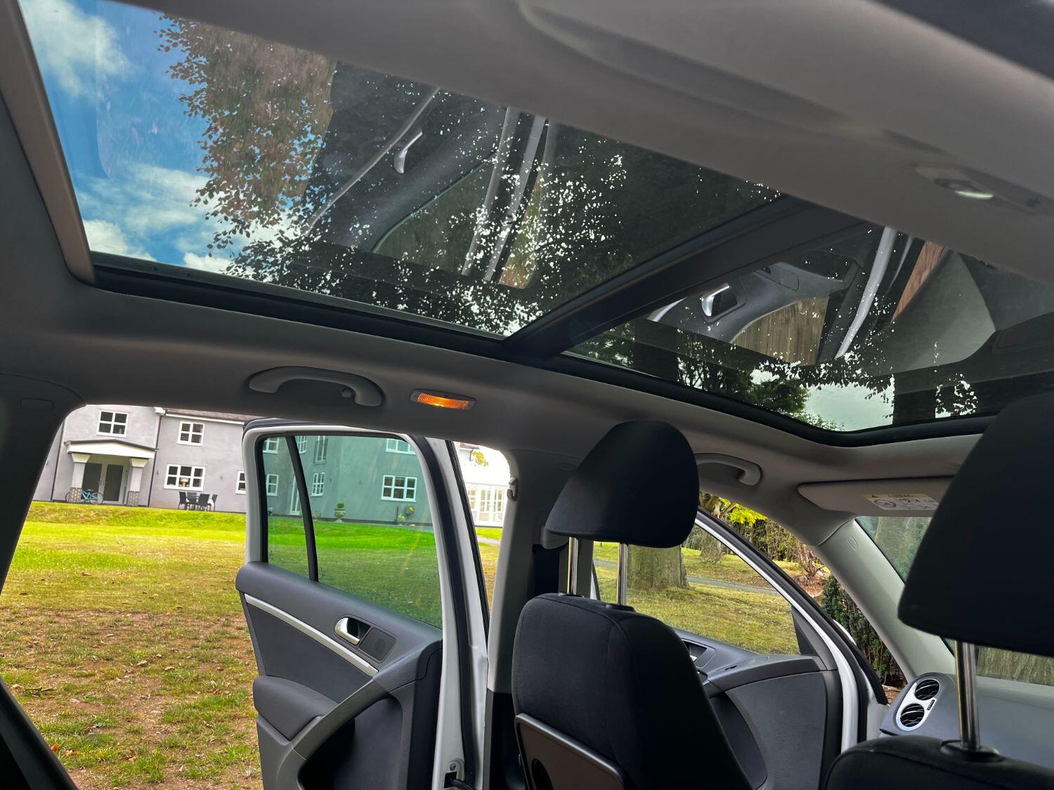 Used Volkswagen Tiguan 2015 for sale - 77438475: Photo 25