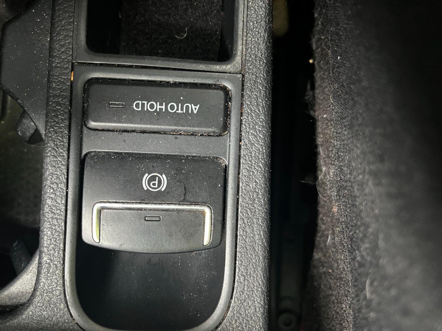 Used Volkswagen Tiguan 2015 for sale - 77438475: Photo 36