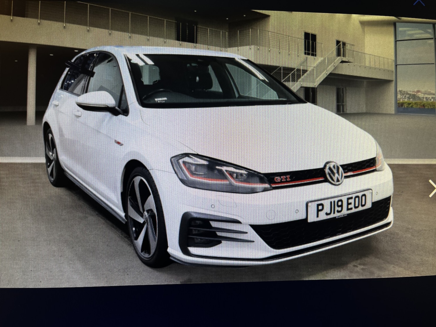 Used Volkswagen Golf 2019 for sale - 76751877: Photo 2