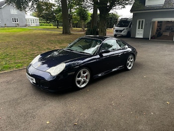 2004 - 911 C4S Coupe Tip auto,grey lth,sat nav,sunroof,fsh 2-Door