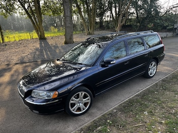 Used Volvo V70 2007 for sale - 77977080: Photo