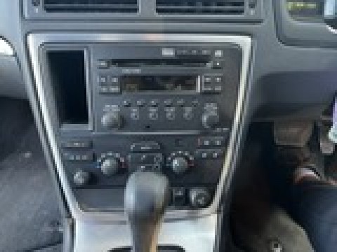 Used Volvo V70 2007 for sale - 77977080: Photo 22