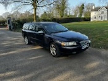 Used Volvo V70 2007 for sale - 77977080: Photo