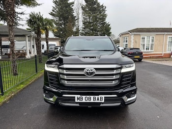 Used Toyota Land Cruiser 2023 for sale - 78420527: Photo