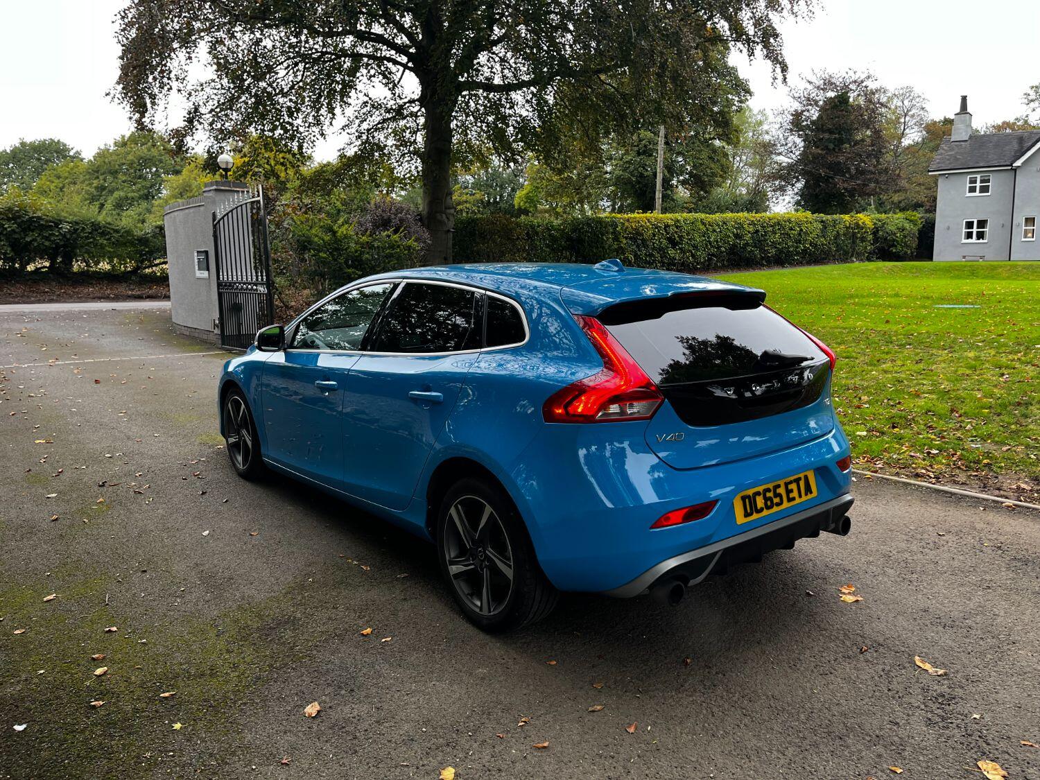 Used Volvo V40 2015 for sale - 76005634: Photo 3