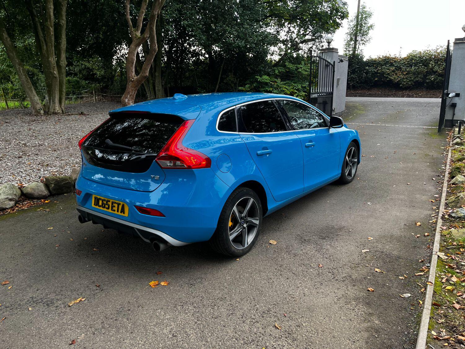 Used Volvo V40 2015 for sale - 76005634: Photo 4