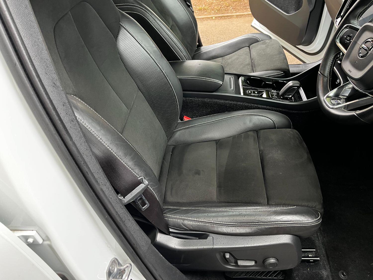 Used Volvo XC40 2018 for sale - 77213393: Photo 11