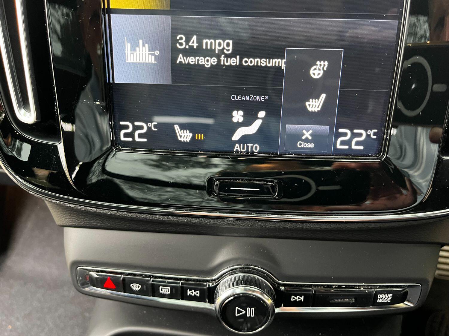 Used Volvo XC40 2018 for sale - 77213393: Photo 33