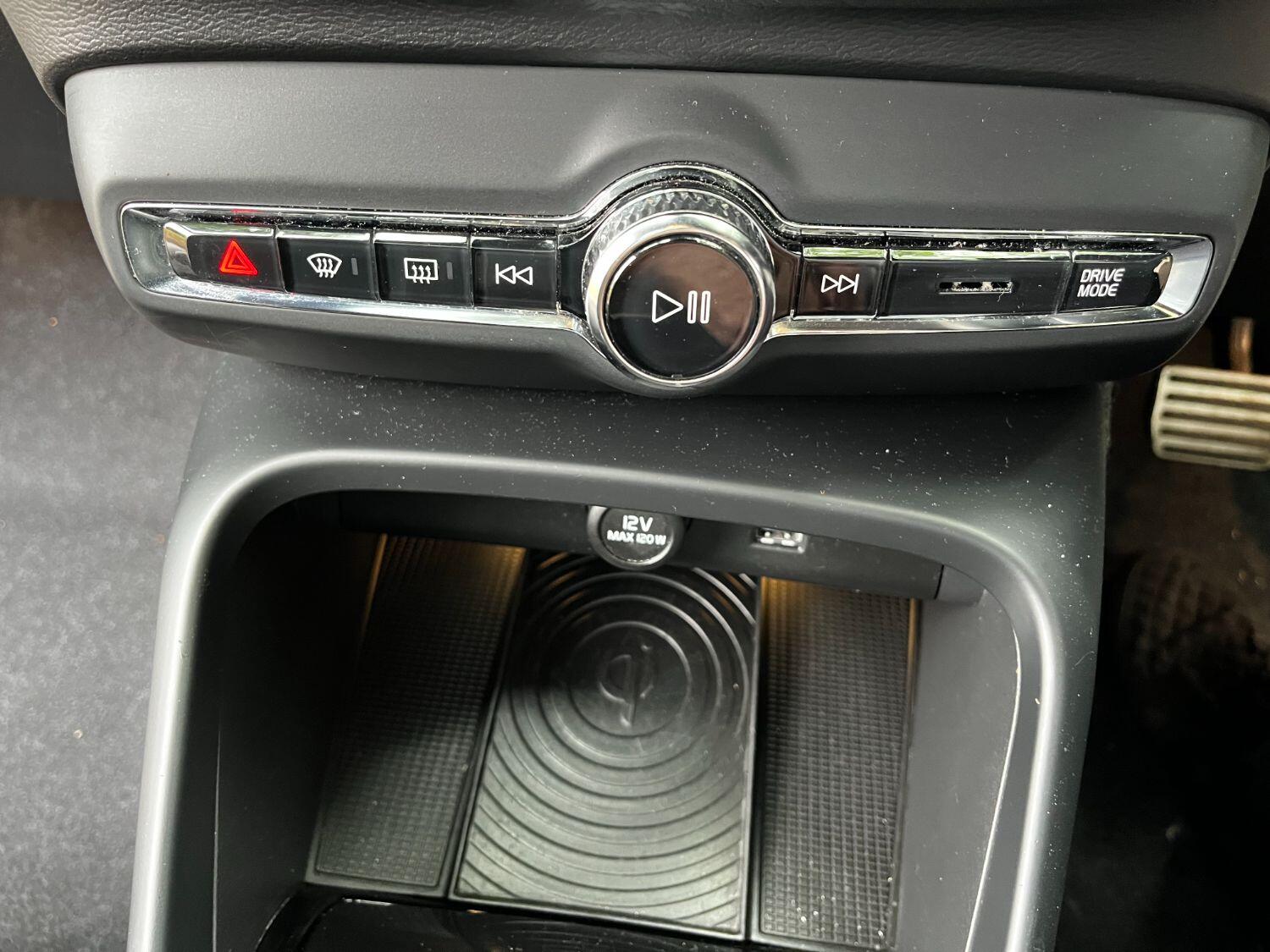 Used Volvo XC40 2018 for sale - 77213393: Photo 39