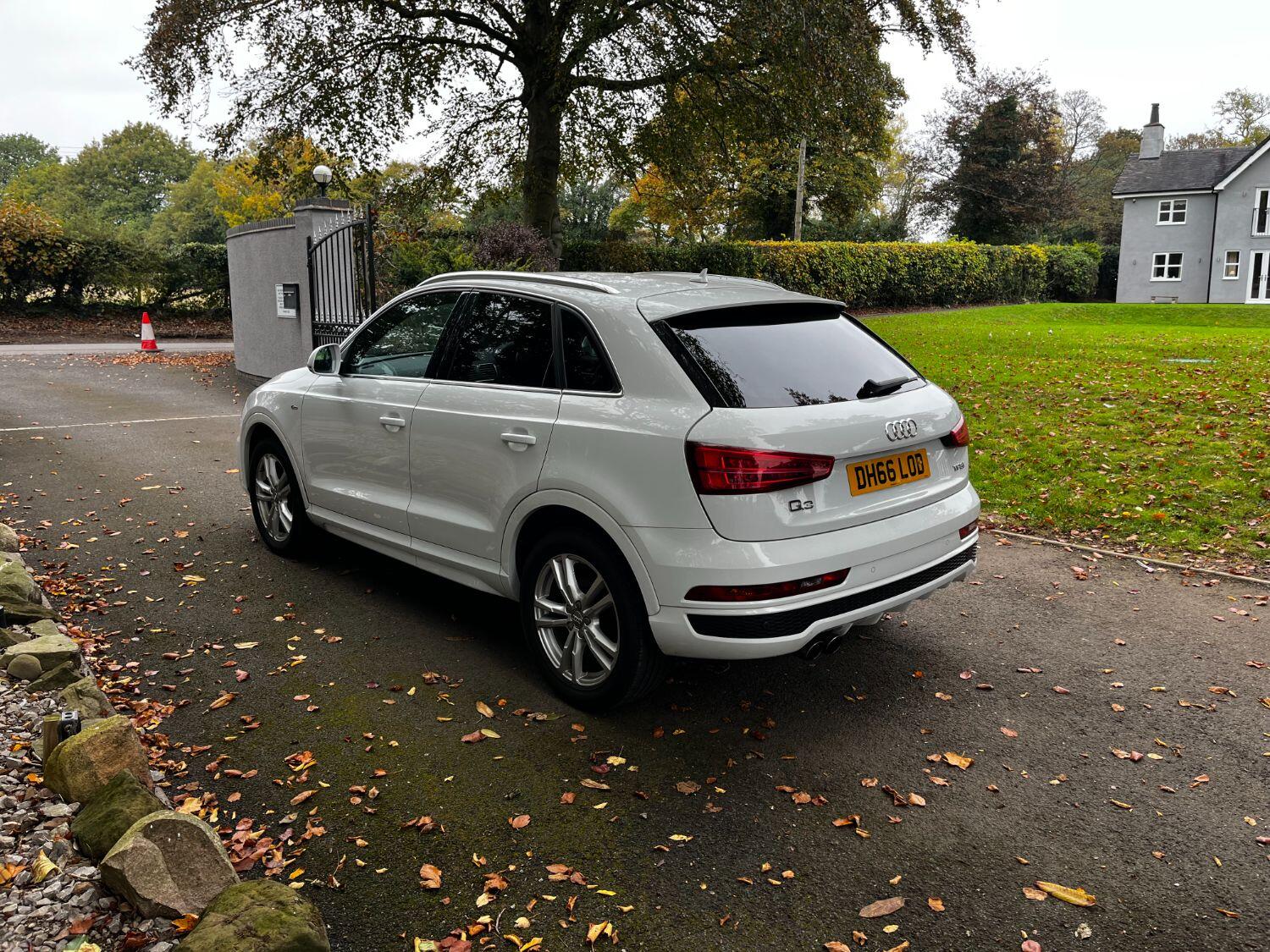 Used Audi Q3 2017 for sale - 76250663: Photo 3