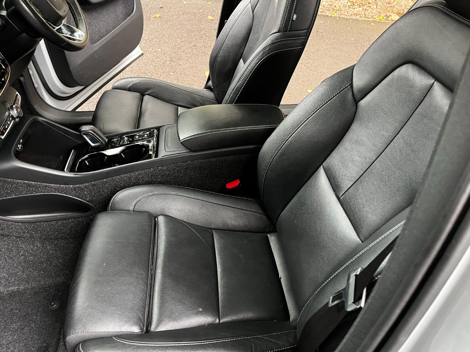 Used Volvo XC40 2020 for sale - 75909227: Photo 15