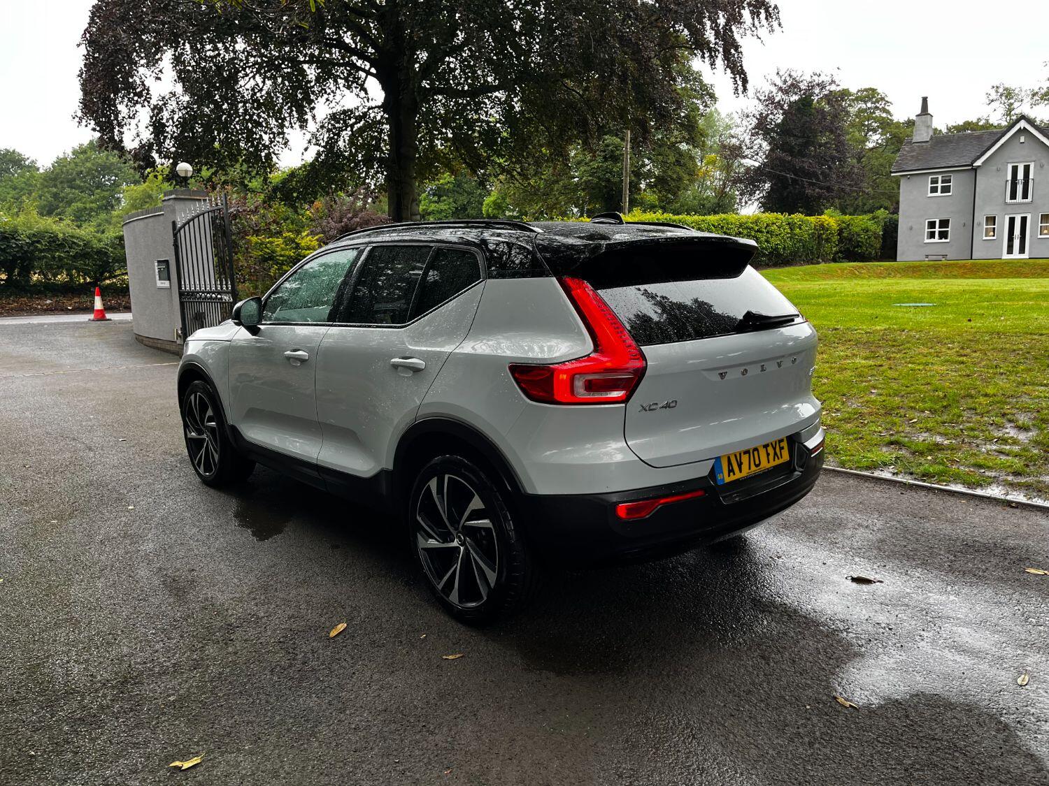 Used Volvo XC40 2020 for sale - 75909227: Photo 3