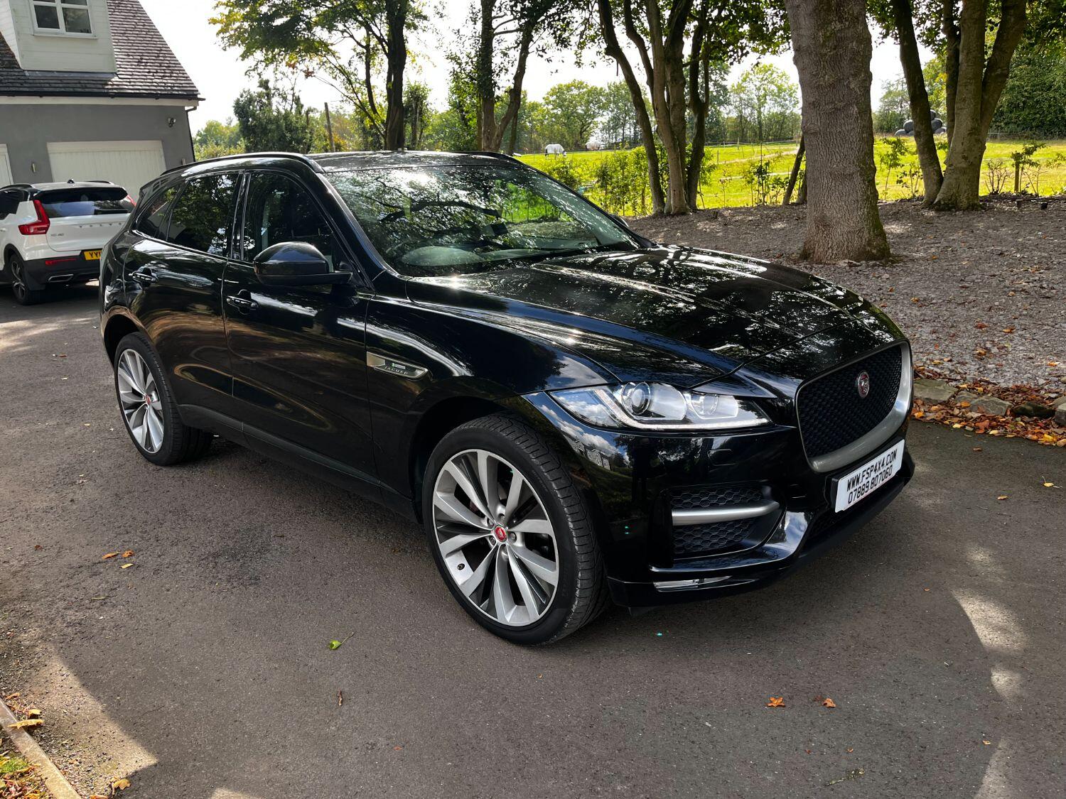 Used Jaguar F-Pace 2017 for sale - 76063828: Photo 1