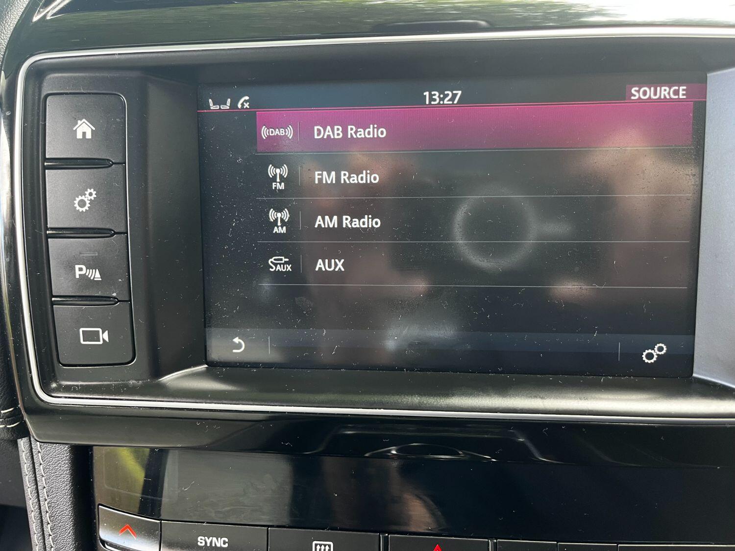 Used Jaguar F-Pace 2017 for sale - 76063828: Photo 33