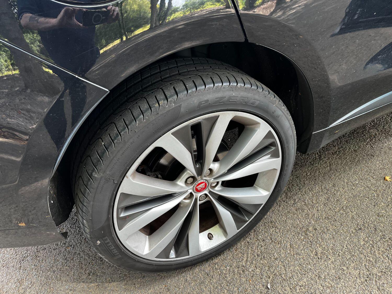 Used Jaguar F-Pace 2017 for sale - 76063828: Photo 39