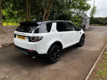 Used Land Rover Discovery Sport 2016 for sale - 74676735: Photo