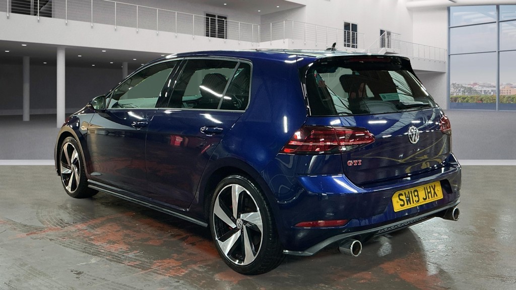 Used Volkswagen Golf 2019 for sale - 76748255: Photo 3