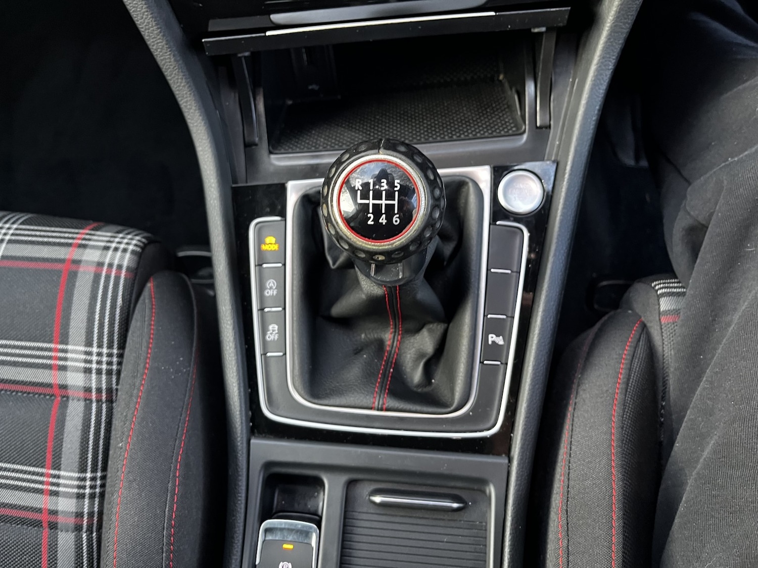 Used Volkswagen Golf 2019 for sale - 76748255: Photo 35