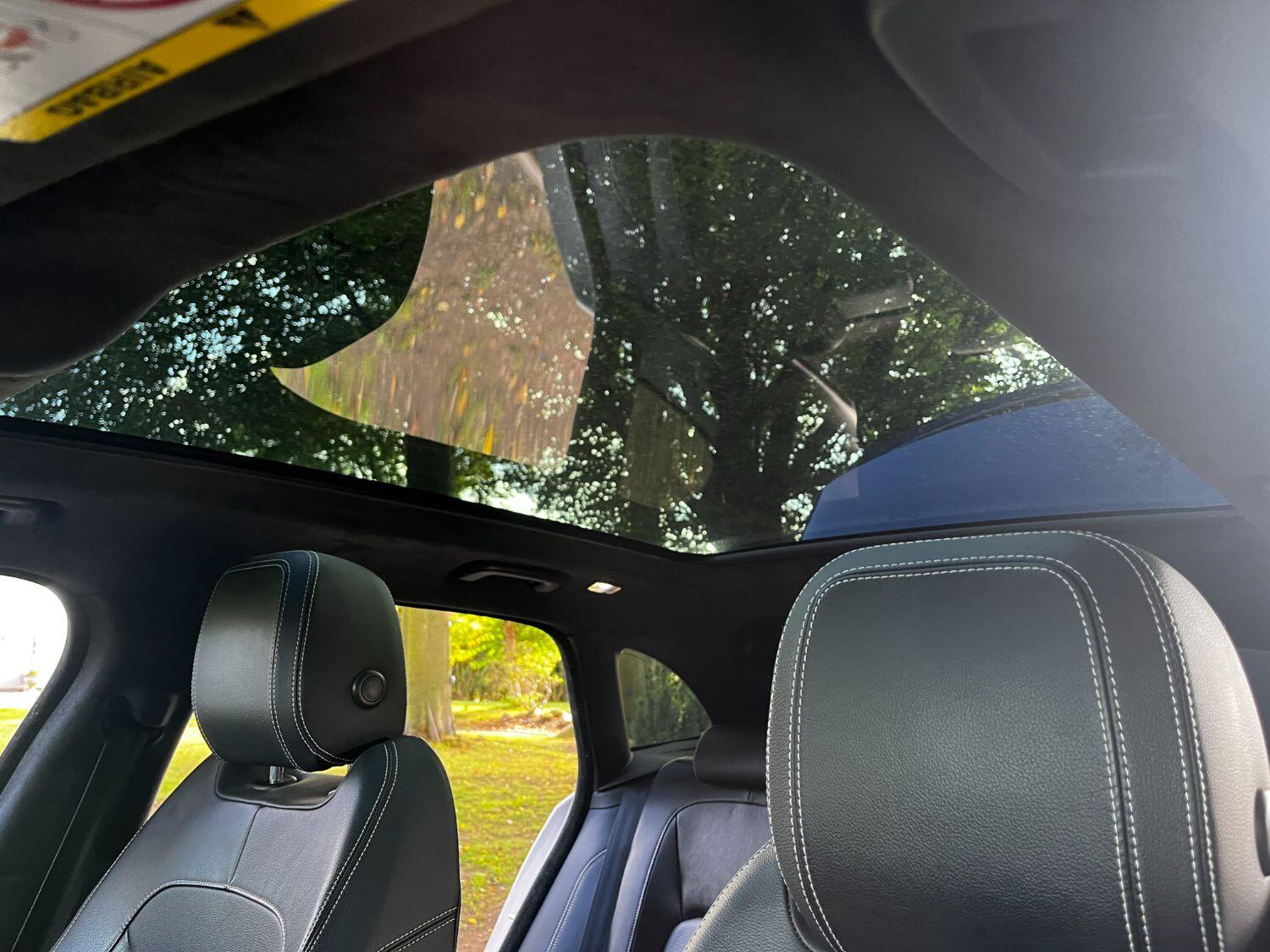 Used Jaguar F-Pace 2018 for sale - 76794638: Photo 25